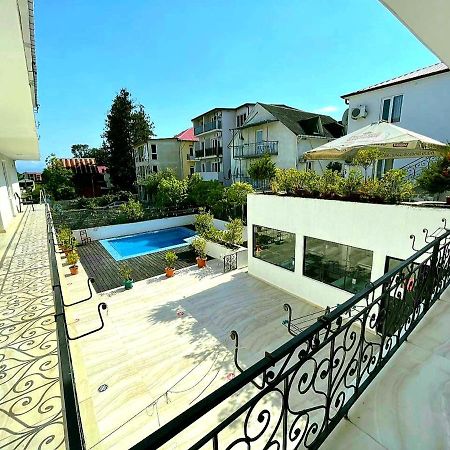 Live Inn Ureki Εξωτερικό φωτογραφία