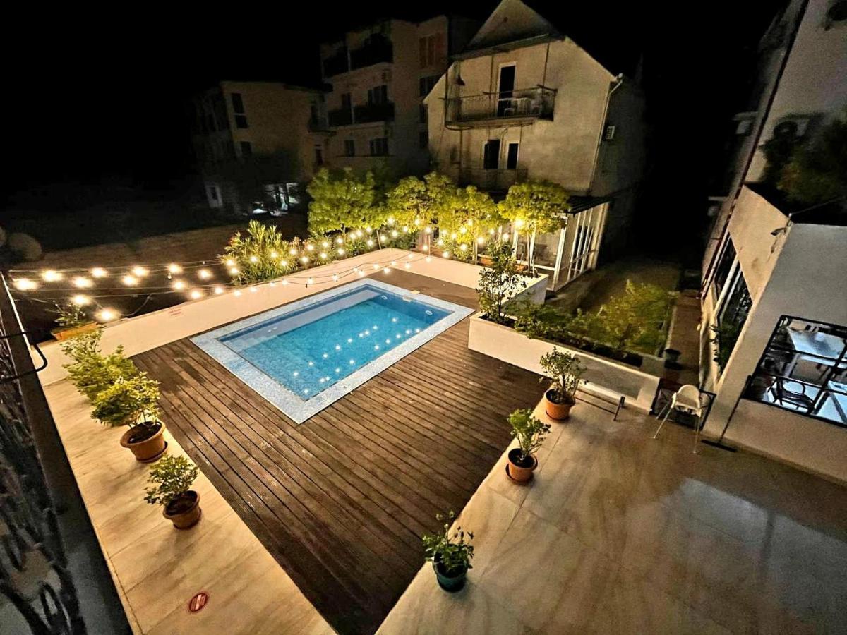 Live Inn Ureki Εξωτερικό φωτογραφία
