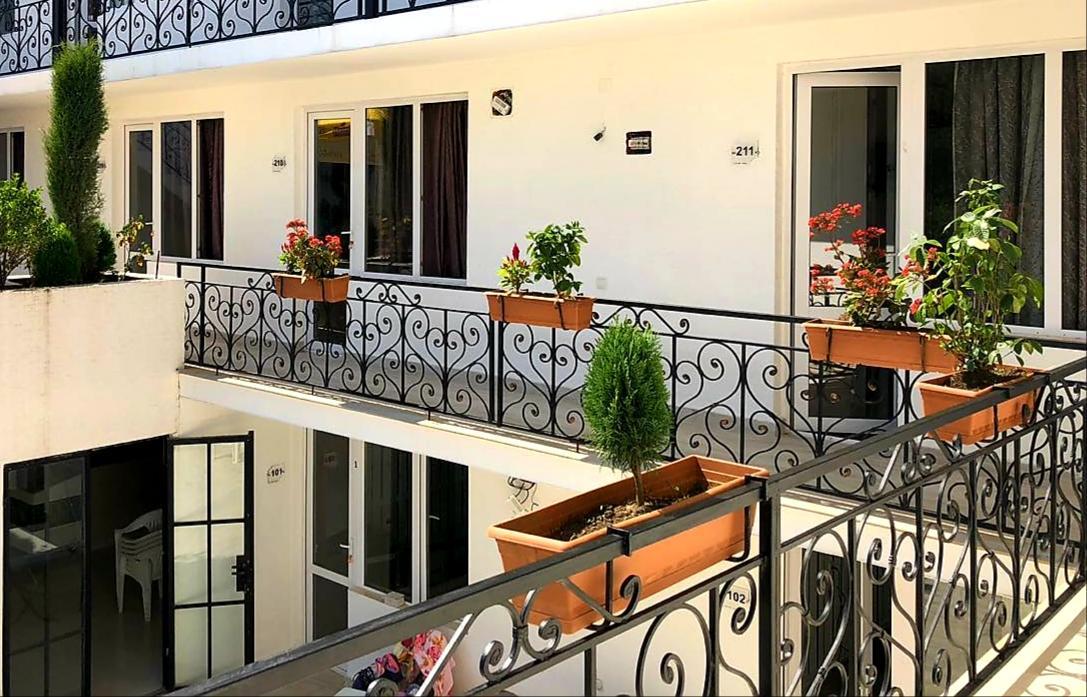 Live Inn Ureki Εξωτερικό φωτογραφία
